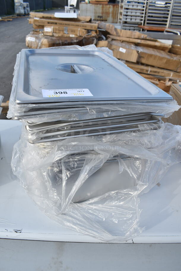16 BRAND NEW SCRATCH AND DENT! Vollrath Stainless Steel Drop Ins / Lid Including Two 4070120 1/2 Size Lids, Two 4070269 1/2x6 Size Drop In Bins, Four 4070110 Full Size Lids, Nine 4070069 1/1x6 Size Bins.  - Image 7 of 10