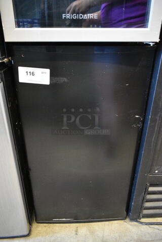 General Electric GE WMR04BAPBB Mini Cooler. 115 Volts, 1 Phase. Cannot Test Due To Cut Power Cord