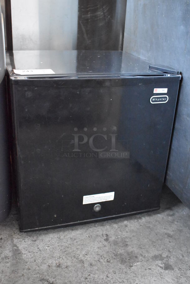 Whynter CUF-110 Metal Mini Cooler. 115 Volts, 1 Phase. 18.5x17.5x19. Tested and Does Not Power On - Image 3 of 6