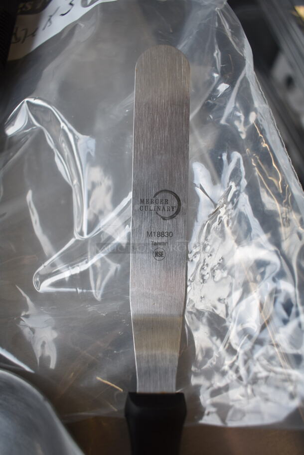 ALL ONE MONEY! Lot of Various Utensils Including Ladles - Image 5 of 10