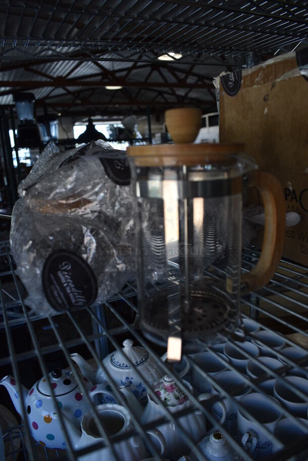 7 Clear and Wooden French Presses. 6x4x7. 7 Times Your Bid! - Image 3 of 3