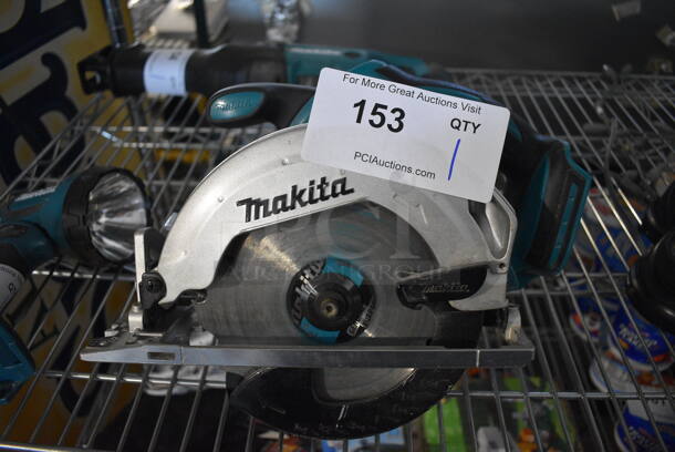 Makita Battery Powered Saw. 8x11.5x9.5 - Image 1 of 4