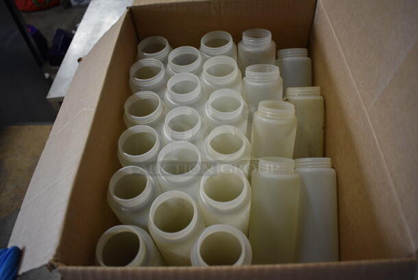 ALL ONE MONEY! Lot of 24 Poly Condiment Bottles! Includes 2.5x2.5x7.5