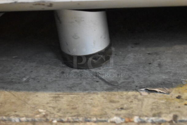 Hatco GR2SDH-48T Metal Commercial 3 Tier Warming Display Merchandiser. 120/208-230 Volts, 1 Phase.  - Image 9 of 9