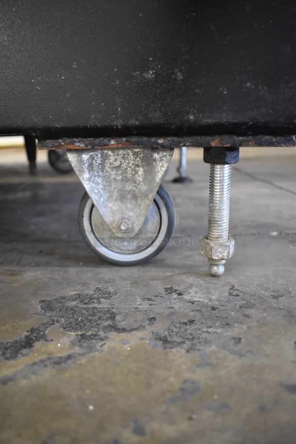 Arty Pac ARTY75H Metal Commercial Floor Style Fully Automated High Speed
Horizontal Flow Wrapper on Commercial Casters. 208-230 Volts, 1 Phase. 119x31x74 - Image 10 of 10
