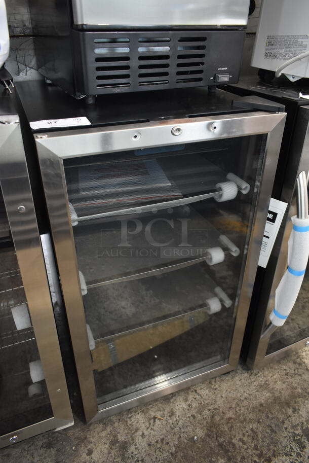 BRAND NEW SCRATCH AND DENT! Danby DBC039A1BDB 88 Can & 7 Bottle LED Beverage Center Merchandiser. 115 Volts, 1 Phase. Tested and Working! - Image 2 of 5