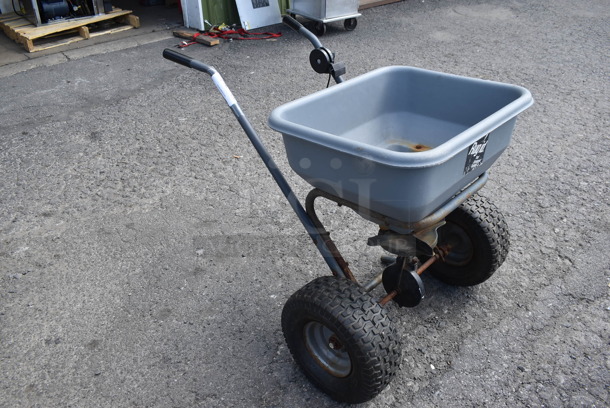 Rugid Gray Poly Salt Spreader. - Image 2 of 6