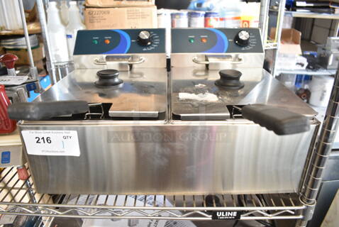 BRAND NEW SCRATCH AND DENT! 2023 Hoocoo FRY-20L Stainless Steel Commercial Countertop Electric Powered 2 Bay Deep Fat Fryer w/ 2 Metal Baskets and 2 Lids. 120 Volts, 1 Phase.
