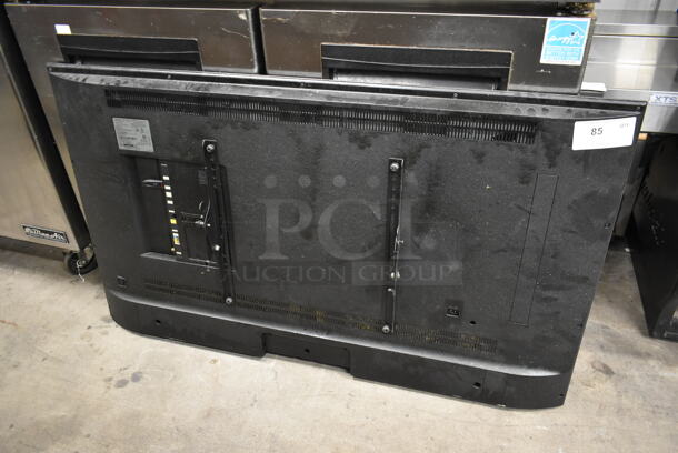 2016 Samsung UN55KU6290F 55" Television. Does Not Have Power Cord. 120 Volts, 1 Phase. Buyer Must Pick Up - We Will Not Ship This Item. Tested and Working!
 - Image 3 of 4