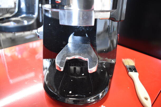 BRAND NEW SCRATCH AND DENT! Estella 236ECEG26 Metal Commercial Countertop Espresso Bean Grinder w/ Hopper. 110/120 Volts, 1 Phase. Tested and Working! - Image 7 of 8