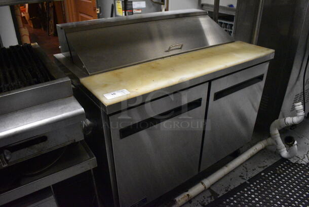 Arctic Air AST48R Stainless Steel Commercial Sandwich Salad Prep Table Bain Marie Mega Top on Commercial Casters. 115 Volts, 1 Phase. 48x30x44. Item Was in Working Condition on Last Day of Business. (kitchen) - Image 2 of 8