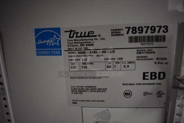 2013 True GDM-41SL-60-LD Metal Commercial 2 Door Cooler Merchandiser w/ Poly Coated Racks. 115 Volts, 1 Phase. 47x21x60. Tested and Working! - Image 4 of 5
