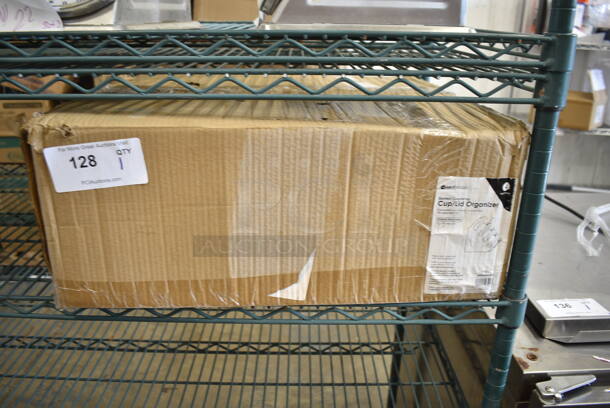 BRAND NEW IN BOX! ServSense 651CPOSLSS4 Stainless Steel 4-Section Slanted Countertop Cup / Lid Organizer - Image 2 of 3