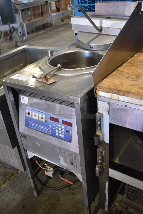 Broaster 1800GH Stainless Steel Commercial Floor Style Natural Gas Powered Pressure Fryer. 65,000 BTU. 18x34x47 - Image 3 of 7