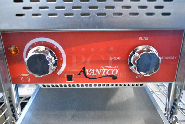 BRAND NEW SCRATCH AND DENT! Avantco 184T140 Commercial 10" Wide Conveyor Toaster with 3" Opening. 120 Volts, 1 Phase. Tested and Working! - Image 3 of 6
