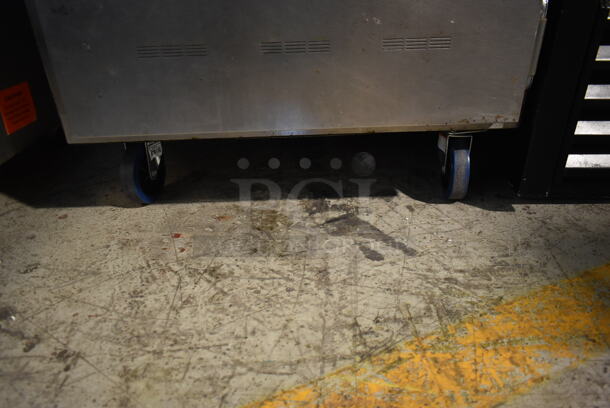 Alto Shaam 750-S Stainless Steel Commercial Heated Holding Cabinet on Commercial Casters. 125 Volts, 1 Phase. Cannot Test Due To Missing Power Cord - Image 4 of 6