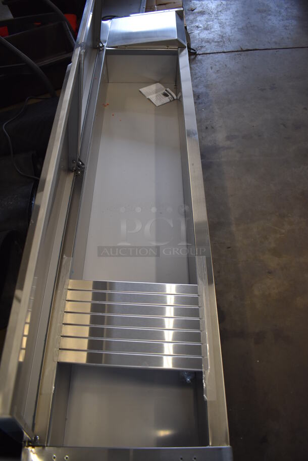Avantco 360CPT71 Stainless Steel Commercial Refrigerated Topping Rail. 71x16x10. Tested and Does Not Power On - Image 8 of 8