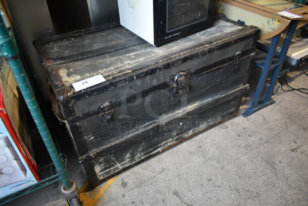 Wooden Chest. - Image 2 of 4