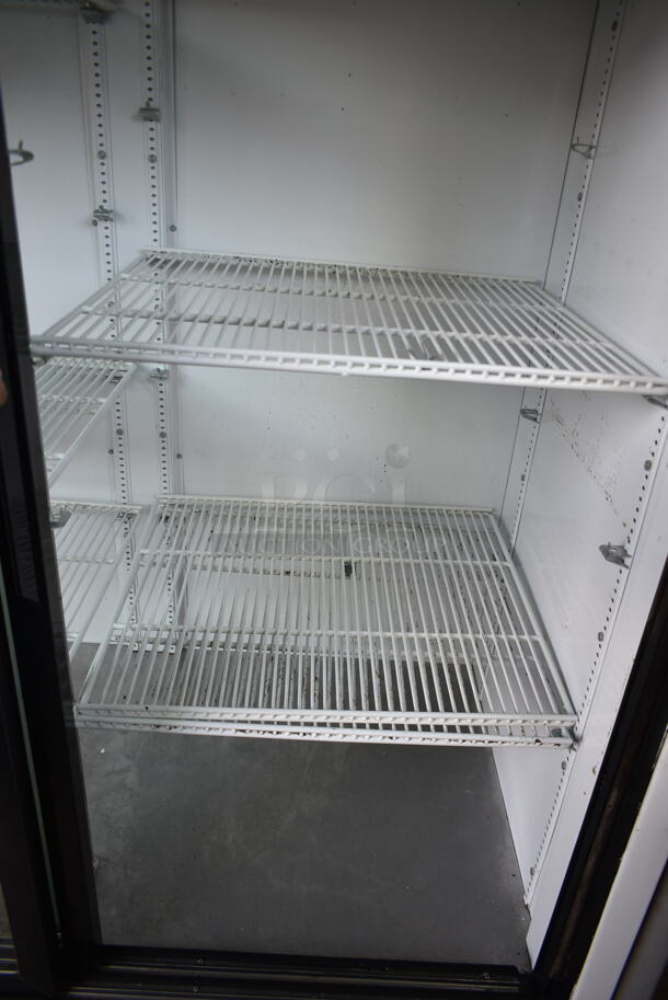 True GDM-69 Metal Commercial 3 Door Reach In Cooler Merchandiser w/ Poly Coated Racks. 115 Volts, 1 Phase. Tested and Working! - Image 12 of 12