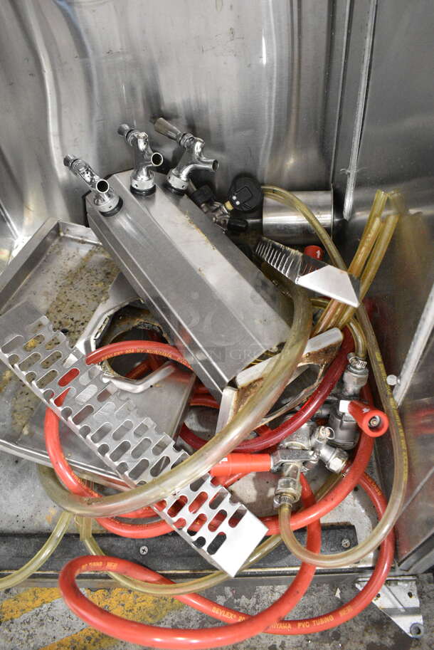 Glastender BB36-R1-XNH(R) Stainless Steel Commercial Single Door Direct Draw Kegerator w/ Beer Tower and Drip Tray. Door Needs To Be Attached. 115 Volts, 1 Phase. Tested and Working! - Image 5 of 6