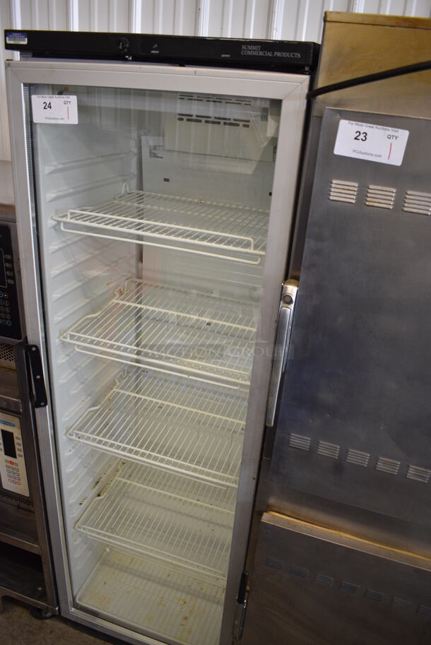 Vestfrost Model FKG 371 Metal Commercial Single Door Reach In Cooler Merchandiser w/ Poly Coated Racks. 115 Volts, 1 Phase. 23.5x25x72.5. Tested and Working! - Image 3 of 5