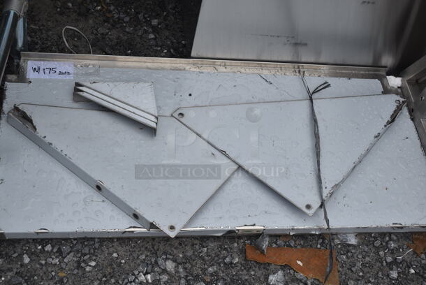 2 BRAND NEW SCRATCH AND DENT! Items; Regency 600DOS1896 Stainless Steel Double Deck Overshelf - 18" x 96" x 32" and Regency 600SALSTAND Salamander Broiler Stand. 2 Times Your Bid!  - Image 5 of 7