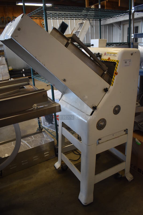Oliver 797-32NC Metal Commercial Floor Style Bread Loaf Slicer on Commercial Casters. 115 Volts, 1 Phase. 43x22x57. Tested and Working! - Image 5 of 9