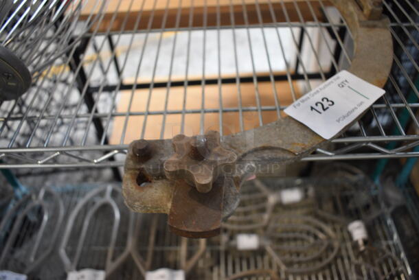 Metal Commercial Mixing Bowl Adapter. 25x10x4 - Image 2 of 3