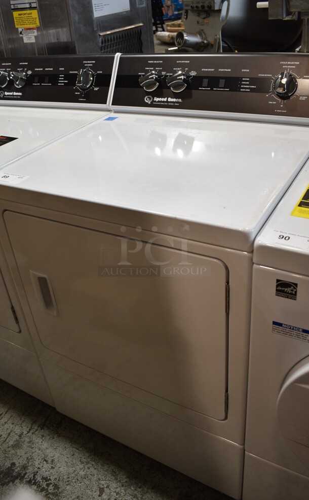 BRAND NEW SCRATCH AND DENT! Speed Queen DR5004WE 7 cu. ft. 27" Front Load Electric Dryer with Rear Control and Steam - Free Use. 120/208-240 Volts, 1 Phase.  - Image 2 of 6
