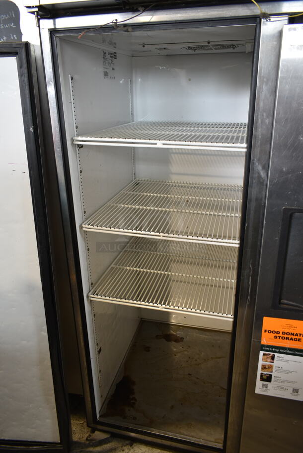 2010 True TG2R-2S ENERGY STAR Stainless Steel Commercial 2 Door Reach In Cooler w/ Poly Coated Racks. 115 Volts, 1 Phase. Tested and Working! - Image 4 of 9