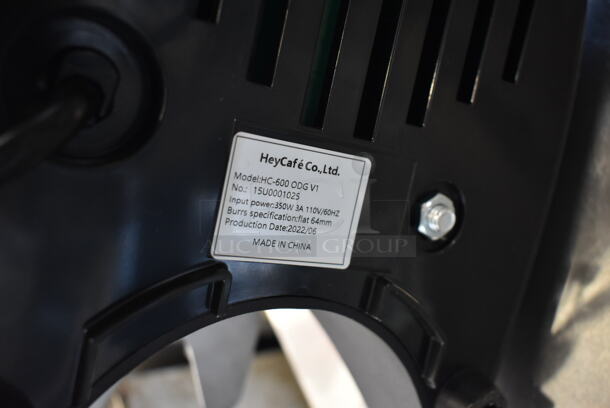 BRAND NEW SCRATCH AND DENT! 2022 HeyCafe HC-600 ODG V1 Stainless Steel Commercial Countertop Espresso Bean Grinder. 110 Volts, 1 Phase. Tested and Working! - Image 7 of 7