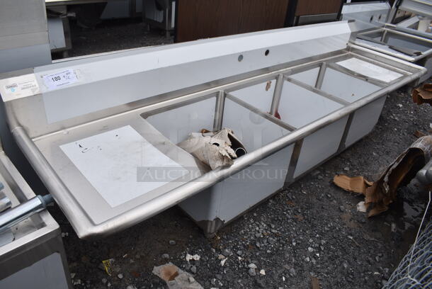 BRAND NEW SCRATCH AND DENT! Steelton 522CS31818LR 90" 18-Gauge Stainless Steel Three Compartment Commercial Sink with 2 Drainboards - 18" x 18" x 12" Bowls - Image 2 of 10