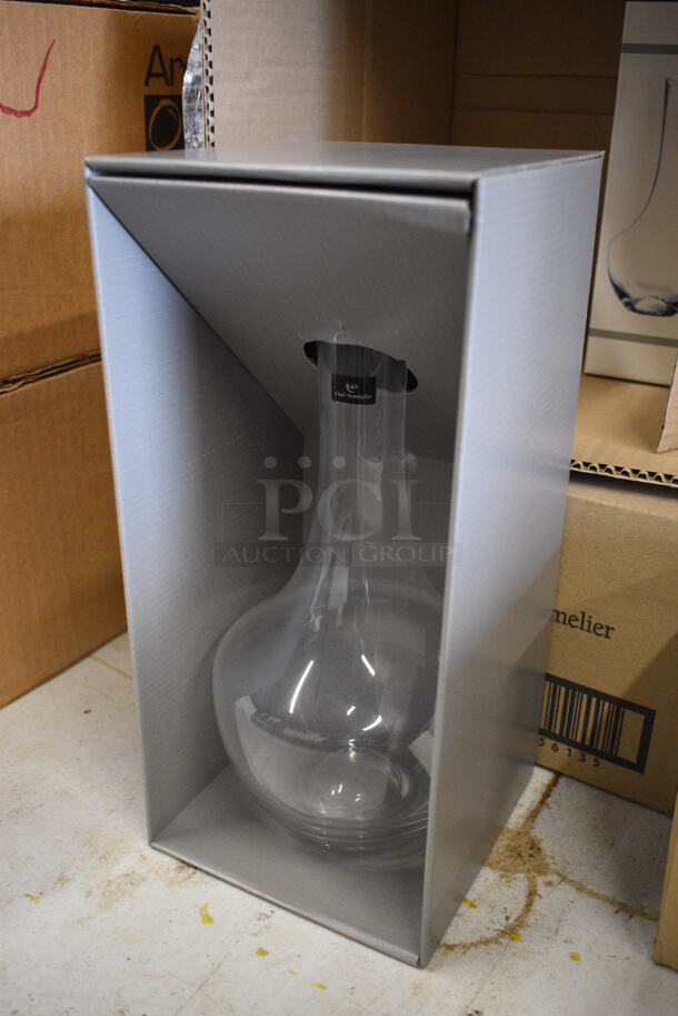 4 BRAND NEW IN BOX! Chef & Sommelier Decanters. 6x6x12. 4 Times Your Bid! - Image 2 of 4