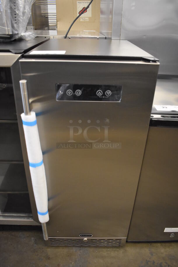 BRAND NEW SCRATCH AND DENT! 2020 Whynter BEF-286SB Stainless Steel Beer Keg Froster Beverage Cooler. 110-120 Volts, 1 Phase. 15x22x35. Tested and Working!