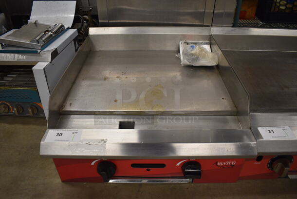 Avantco Stainless Steel Commercial Countertop Natural Gas Powered Flat Top Griddle. 24x29x12.5