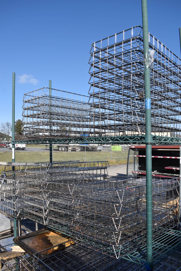 Green Finish 4 Tier Wire Shelving Unit w/ Metal Wire Baskets on Commercial Casters. BUYER MUST DISMANTLE. PCI CANNOT DISMANTLE FOR SHIPPING. PLEASE CONSIDER FREIGHT CHARGES. 60x18x93 - Image 2 of 4