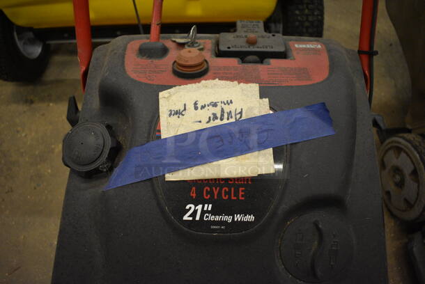 Troy Bilt Squall 31AE285-063 Snow Thrower(CSS) - Image 6 of 11