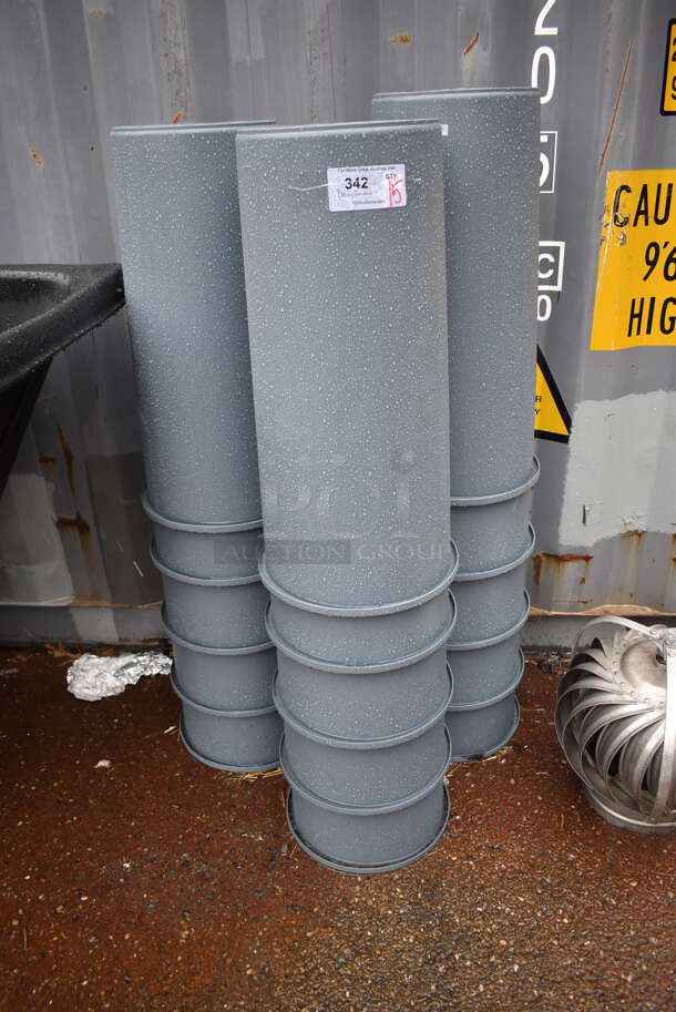 15 BRAND NEW! Rubbermaid Gray Poly Trash Cans. 13.5x13.5x27.5. 15 Times Your Bid! - Image 1 of 4