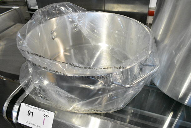 3 BRAND NEW SCRATCH AND DENT! Items Including 471ASTB20 Choice 20 Qt. Aluminum Stock Pot Steamer Basket, 471ASTB20ST Choice 20 Qt. Standard Weight Aluminum Stock Pot with Steamer Basket and Cover, Metal Stock Pot. 3 Times Your Bid!  - Image 9 of 9