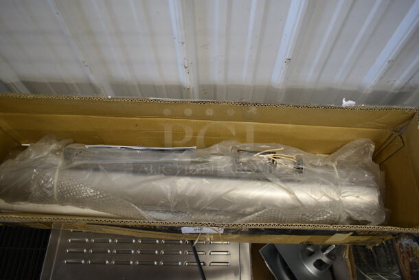 BRAND NEW SCRATCH AND DENT! 2021 Cobalt BH0610003 Smart Heat Electric Powered Heater. Stock Picture Used as Gallery Picture. 220/240 Volts. Tested and Working! - Image 4 of 5