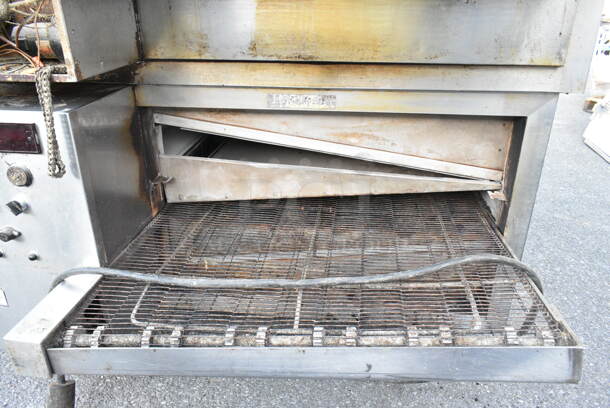 2 Blodgett MG-32 Stainless Steel Commercial Natural Gas Powered Conveyor Pizza Ovens. 150,000 BTU. 2 Times Your Bid.  - Image 7 of 12