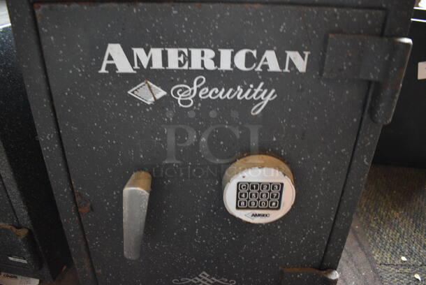American Security Gray Metal Single Compartment Safe. Does Not Come w/ Combination. 18x20x25. BUYER MUST REMOVE. (Susquehanna Ale House) - Image 4 of 4