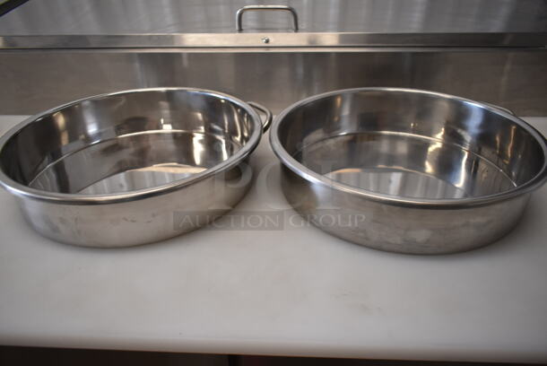 ALL ONE MONEY! Lot of 3 BRAND NEW SCRATCH AND DENT! Items; 
Town 34730 30" Hand Hammered Cantonese Wok and 2 Metal Round Pans.  - Image 4 of 7