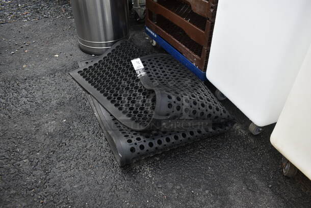 Black Anti Fatigue Floor Mat. - Image 2 of 2