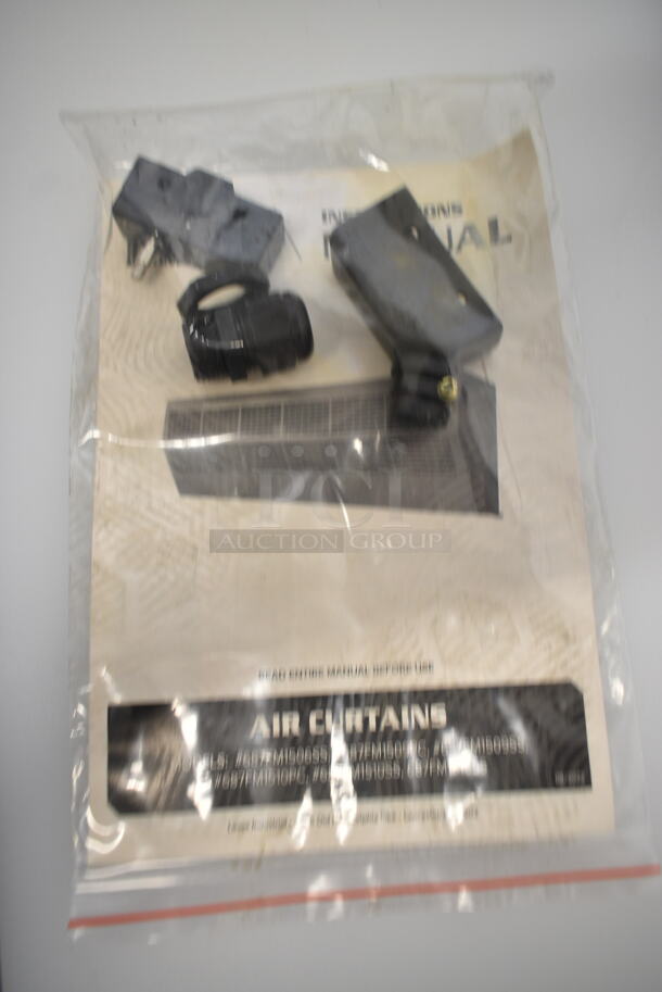 LIKE NEW! 2023 687FM1518SS 687FM1518SS Stainless Steel Air Curtain. 120 Volts, 1 Phase.  - Image 4 of 5
