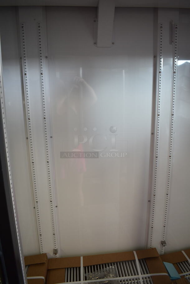 BRAND NEW SCRATCH AND DENT! 2024 True GDM-69-HC-LD Metal Commercial 3 Door Reach In Cooler Merchandiser w/ Poly Coated Racks. Missing Center Door. 115 Volts, 1 Phase. Tested and Working! - Image 5 of 9