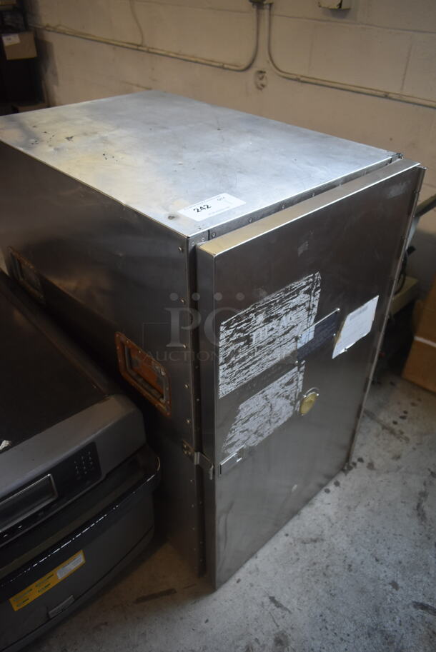 MGR EGR-7-434 Stainless Steel Mini Cooler and Freezer. 115 Volts, 1 Phase. Cannot Test Due To Missing Power Cord - Image 2 of 5