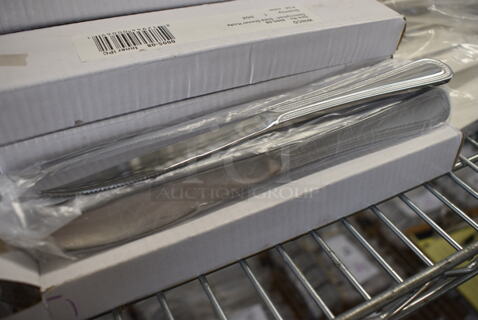 60 BRAND NEW IN BOX! Winco 0005-08 Stainless Steel Dots Dinner Knives. 9". 60 Times Your Bid!