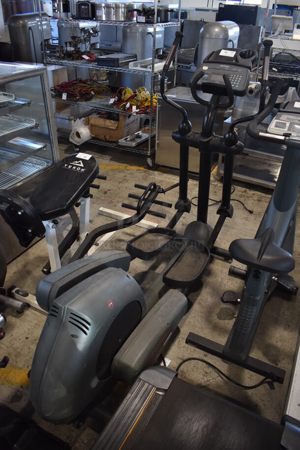 Life Fitness 9500HR Metal Commercial Floor Style Elliptical. 20x76x64. Tested and Working! - Image 2 of 6