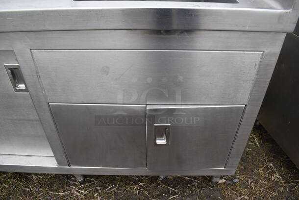 Stainless Steel Commercial Counter w/ Sink Basin, Handles, Faucet, Back Splash and Doors. 108x32x41. Bay 20x20x12 - Image 2 of 7